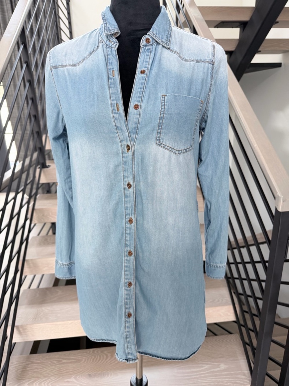 New Y2K Beach Vacation Light Wash Denim Shirt long Sleeve Dress size S